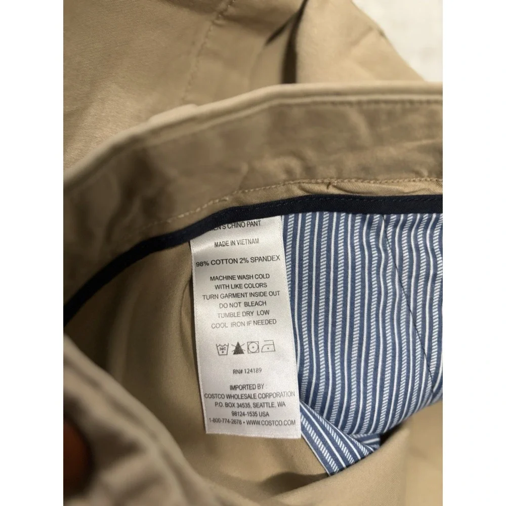 New Kirkland Men's Chino Pants Size 42x30 Standard Fit Beige Trousers‎ Stretch
